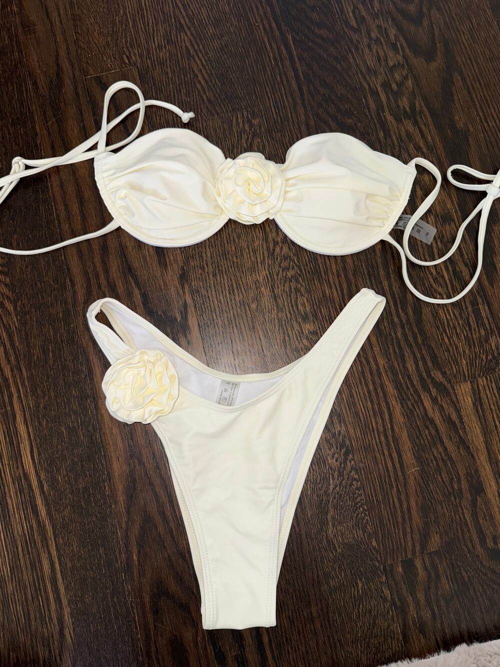 NWOT Cream Bikini Bandeau Set with Rose Floral Detail